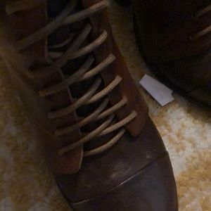 Brow and light brown mix zipper back like new condition